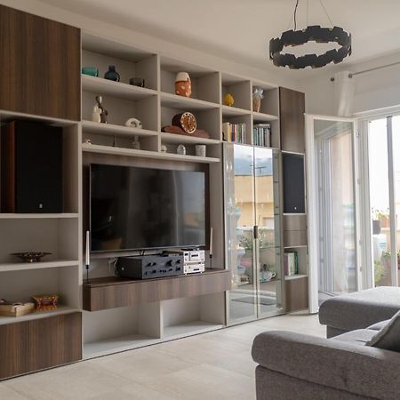 Appartamento Tutto Ristrutturato Terracina Εξωτερικό φωτογραφία